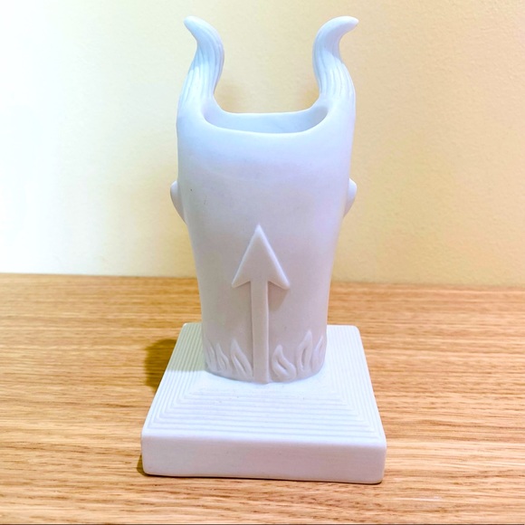 Jonathan Adler Porcelain Devil Match Strike - Picture 3 of 7